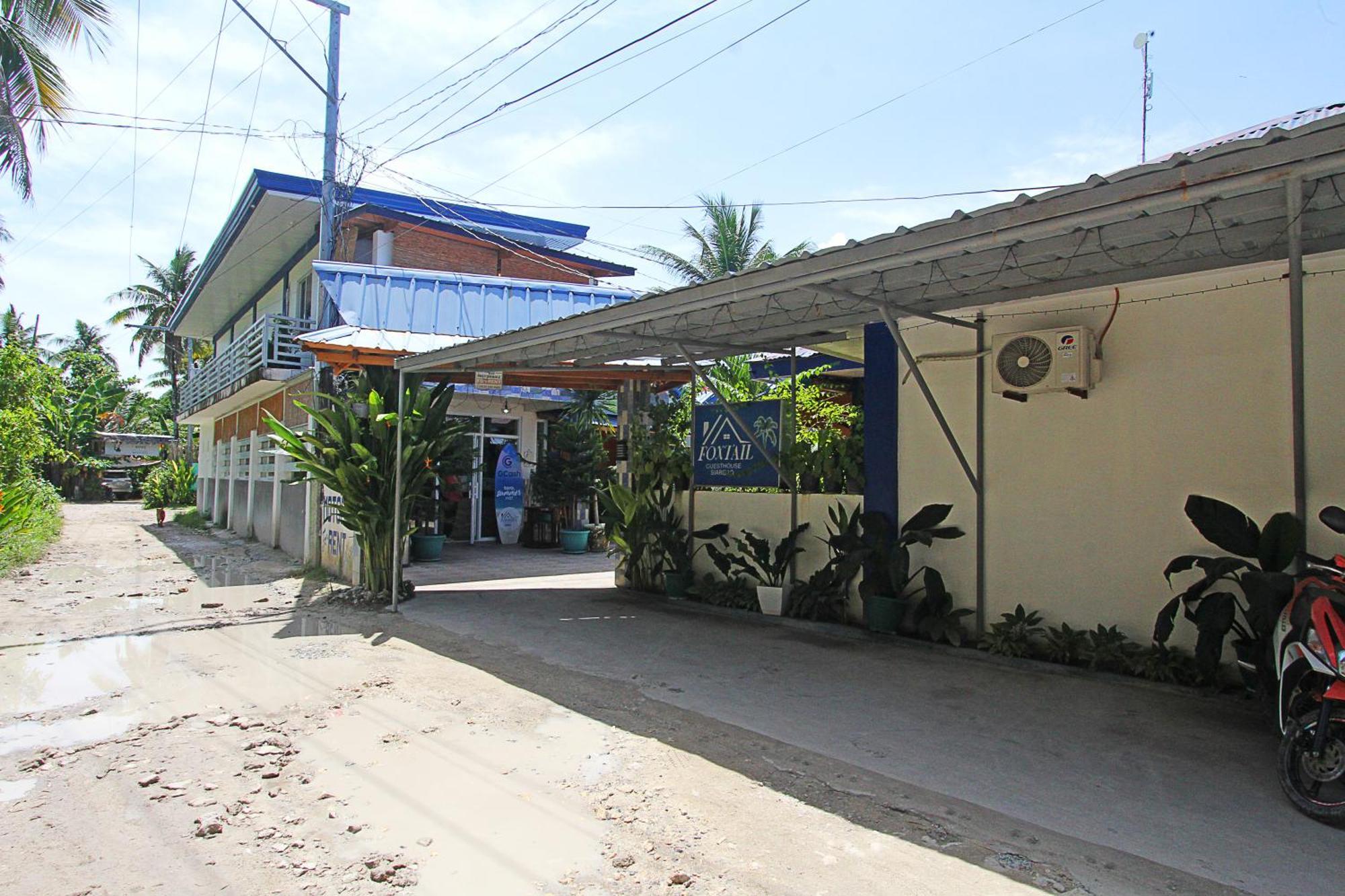Foxtail Siargao Island Guesthouse Генерал-Луна Экстерьер фото