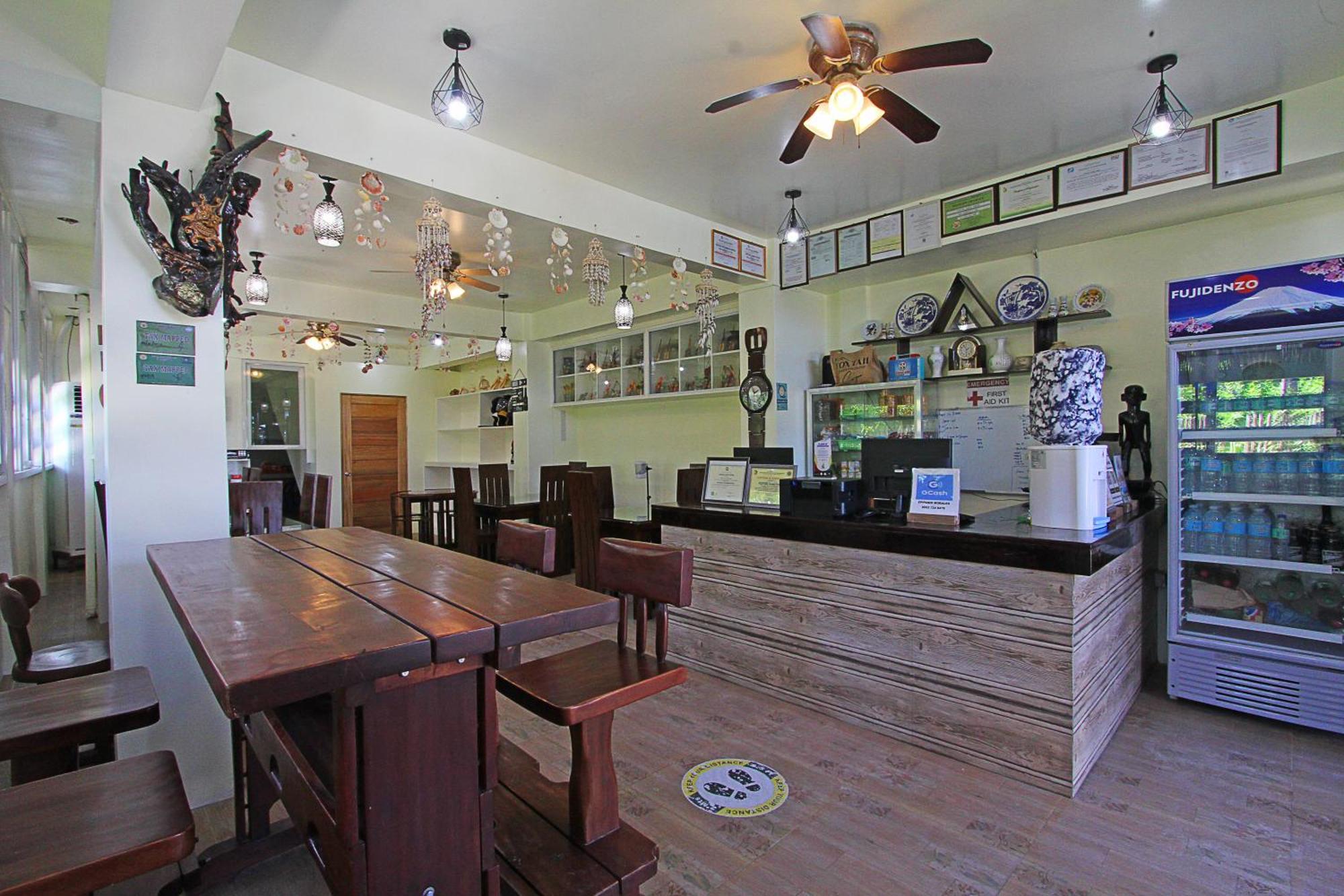 Foxtail Siargao Island Guesthouse Генерал-Луна Экстерьер фото